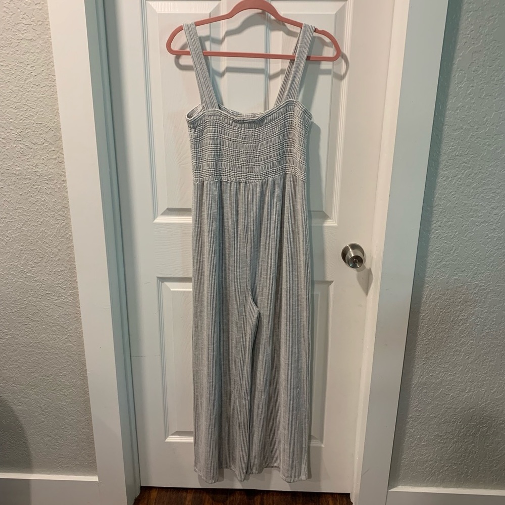 Stretchy, lightweight jumpsuit!